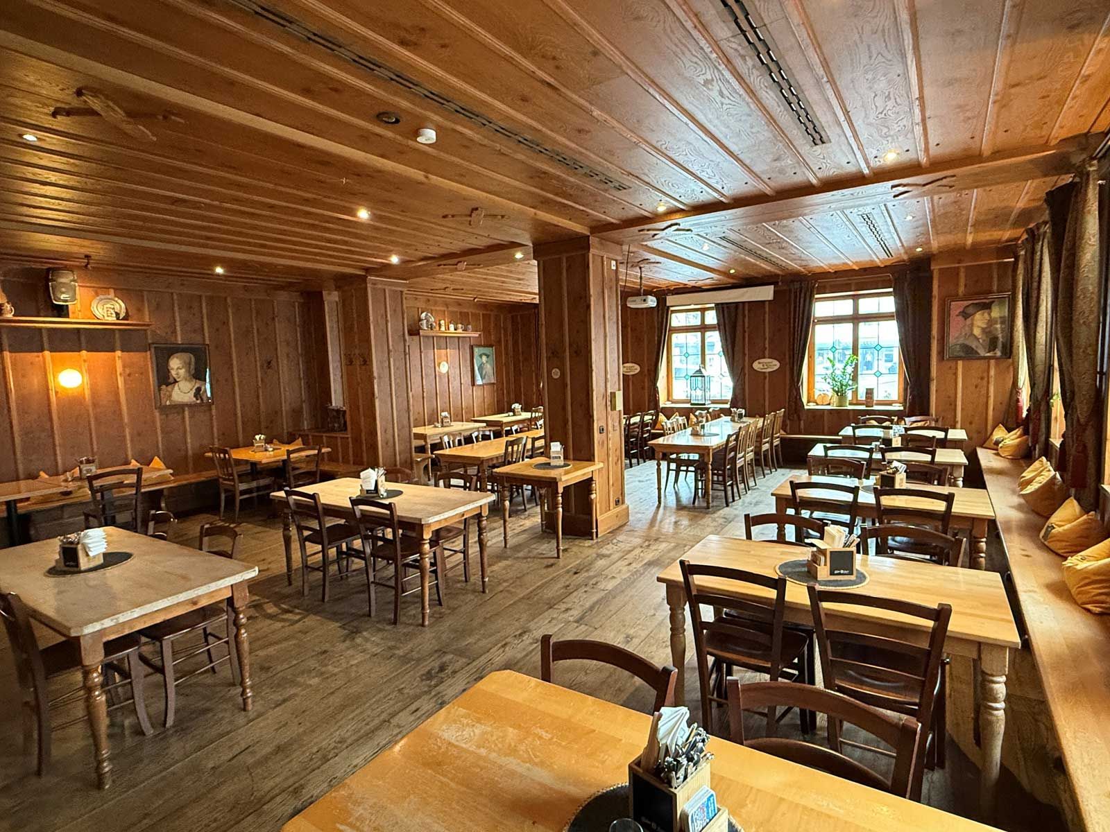 Große Kaiserstube im Bratwurst Röslein, Nürnberg