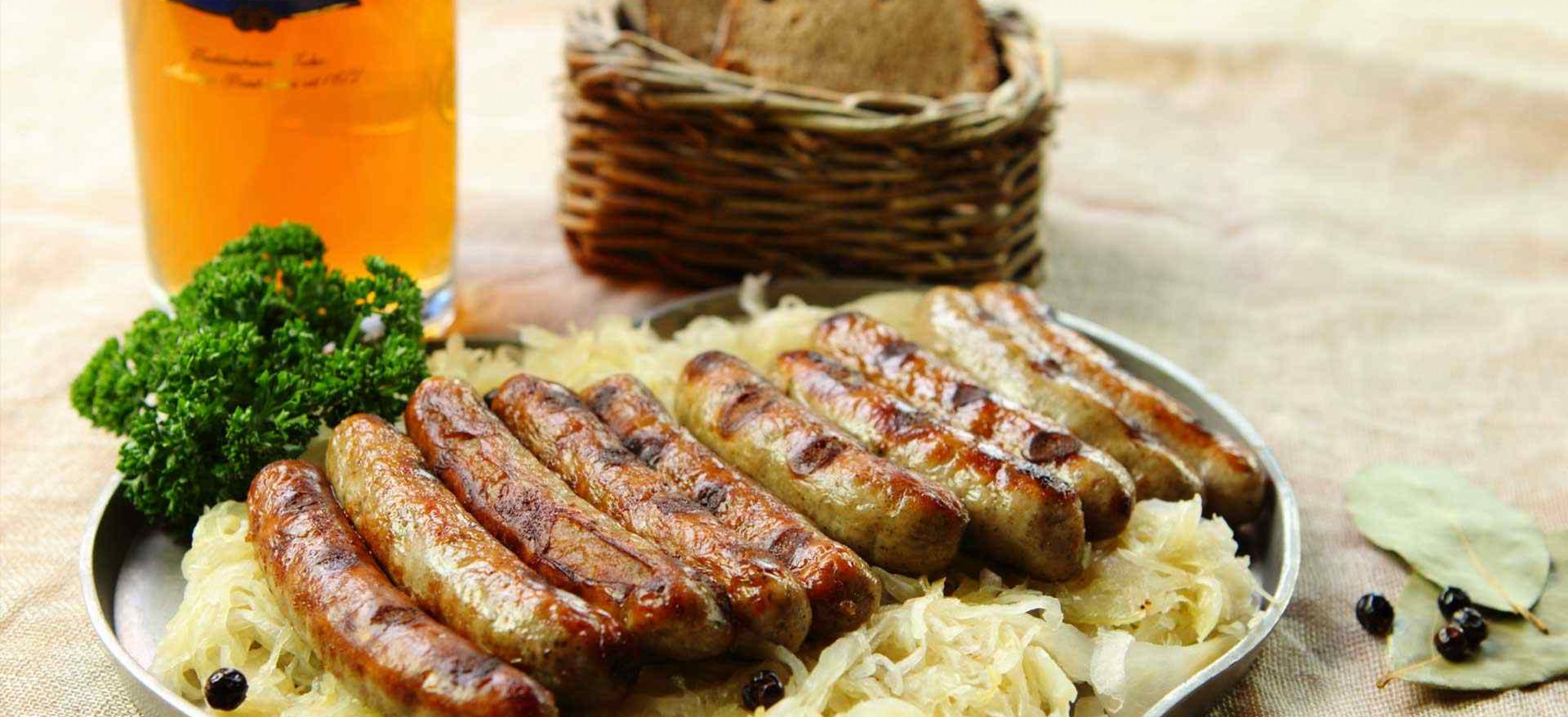 Welcome to the Bratwurst Röslein 1 bratwurst roeslein nuernberg welcome 03 f430c85e